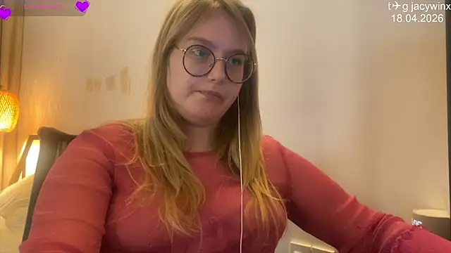 Snapshot of JacyWinslat chatting on 18, 4, 2026 JacyWinslat online show from 18, 4, 2026