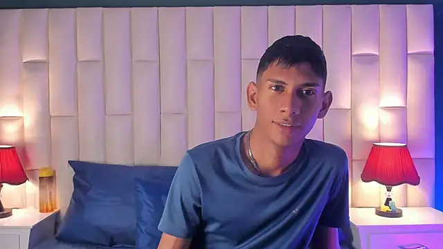 Snapshot of Nick_Collins18 chatting on 22, 3, 2025 Nick Collins18 online show from 22, 3, 2025