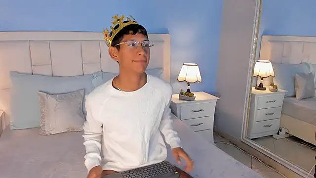 Snapshot of Nick_Collins18 chatting on 19, 9, 2025 Nick Collins18 online show from 19, 9, 2025