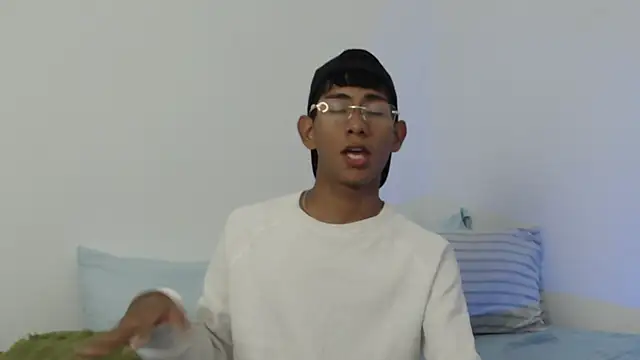 Snapshot of Nick_Collins18 chatting on 29, 10, 2025 Nick Collins18 online show from 29, 10, 2025