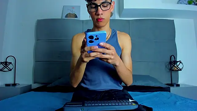 NeoRaptis online show from 22, 2, 2025