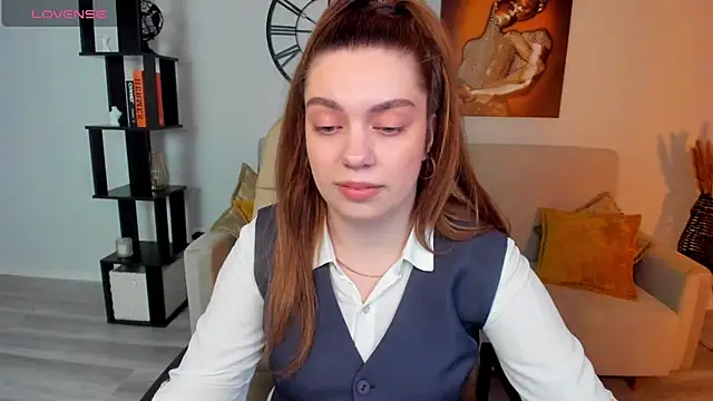 Snapshot of DaniellaLovely chatting on 7, 3, 2025 DaniellaLovely online show from 7, 3, 2025