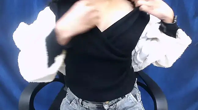 cutie-pie8 online show from 10, 1, 2025