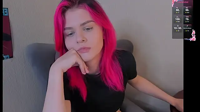 Snapshot of JulieTaylors chatting on 17, 11, 2025 JulieTaylors online show from 17, 11, 2025