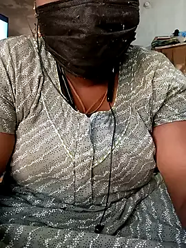 Snapshot of kavinila20 chatting on 31, 1, 2025 kavinila20 online show from 31, 1, 2025