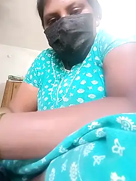 Snapshot of kavinila20 chatting on 3, 3, 2025 kavinila20 online show from 3, 3, 2025