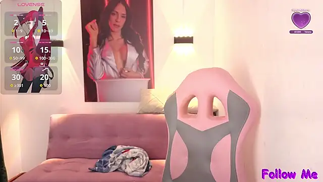 vittorialombardi   online show from 28, 10, 2025