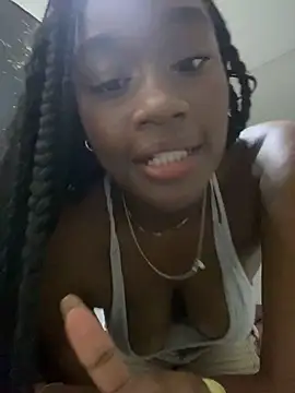 Snapshot of EscorpiLeoncita chatting on 5, 2, 2026 EscorpiLeoncita online show from 5, 2, 2026