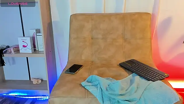 ladynemesis online show from 11, 1, 2025