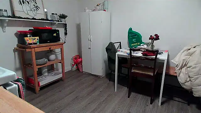 Kittyymaze1 online show from 21, 12, 2025