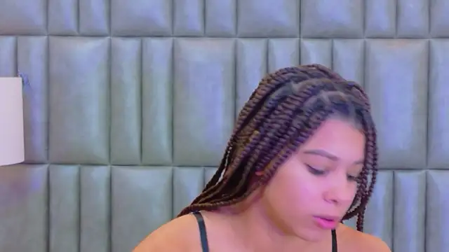 TiaraRosse online show from 14, 2, 2026