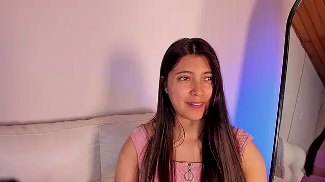 Snapshot of Rebeca_Williams_ chatting on 11, 1, 2025 Rebeca Williams  online show from 11, 1, 2025