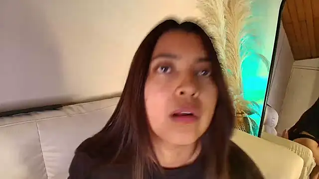 Snapshot of Rebeca_Williams_ chatting on 5, 2, 2025 Rebeca Williams  online show from 5, 2, 2025