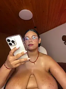 Isabella boobd online show from 16, 4, 2026