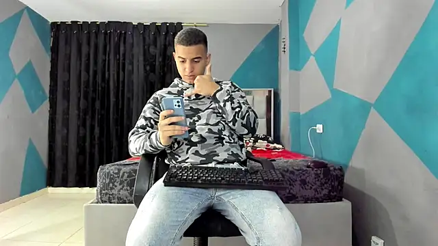 simookeler online show from 13, 2, 2025