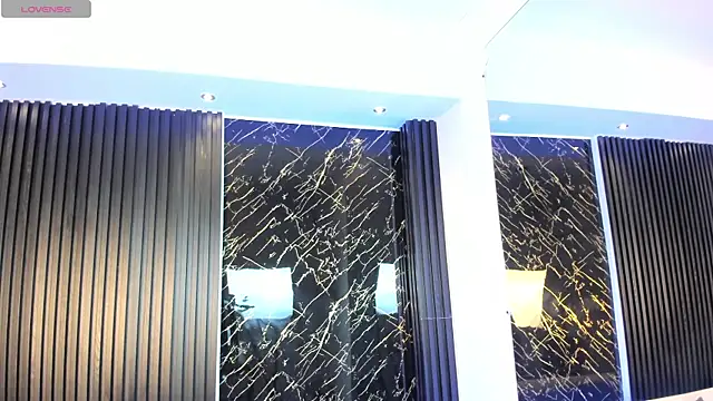 Aaron Scoot online show from 20, 12, 2025