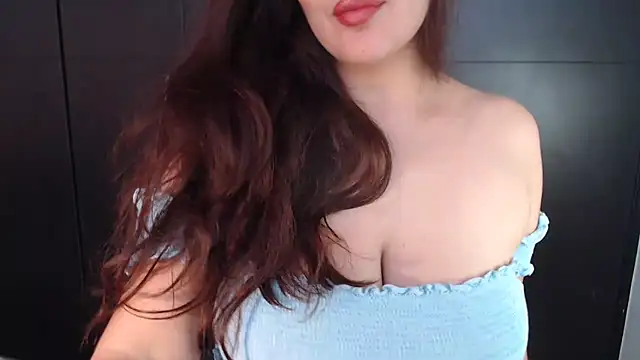 Snapshot of AdharaLujan chatting on 12, 3, 2025 AdharaLujan online show from 12, 3, 2025