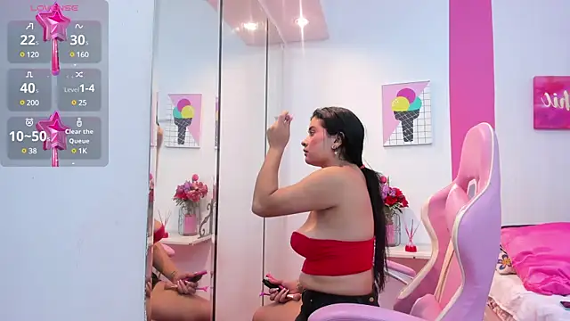 scarlette 15  online show from 31, 1, 2025