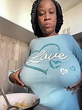 Snapshot of Wettitiesxxx chatting on 25, 5, 2026 Wettitiesxxx online show from 25, 5, 2026