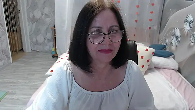Snapshot of OlgaHottie chatting on 8, 6, 2026 OlgaHottie online show from 8, 6, 2026