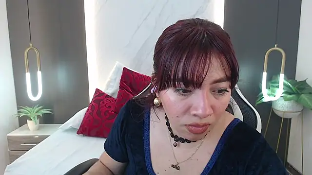 Snapshot of alma_fenix chatting on 9, 1, 2025 alma fenix online show from 9, 1, 2025