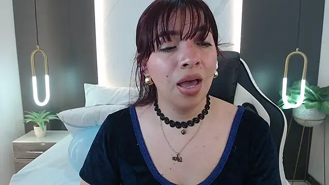Snapshot of alma_fenix chatting on 9, 1, 2025 alma fenix online show from 9, 1, 2025