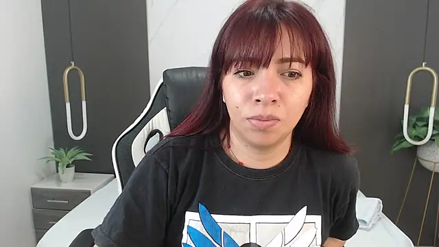 Snapshot of alma_fenix chatting on 13, 1, 2025 alma fenix online show from 13, 1, 2025