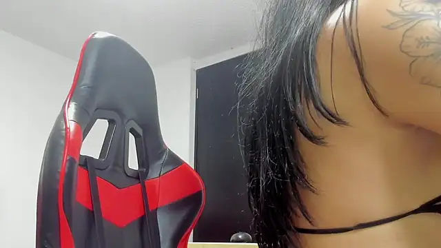 ZachaTompson online show from 27, 2, 2025