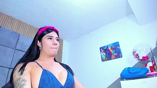 ZachaTompson online show from 7, 4, 2026