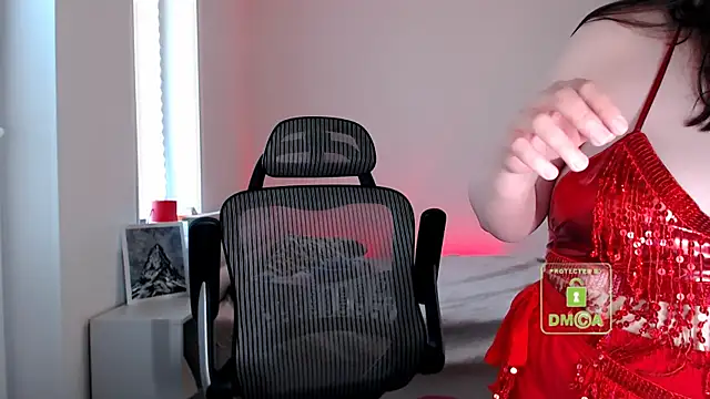 cute and hot online show from 27, 3, 2026