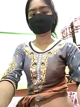 Snapshot of Arisha- chatting on 19, 12, 2024 Arisha- online show from 19, 12, 2024