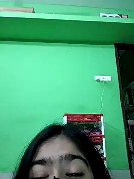 Snapshot of Arisha- chatting on 12, 1, 2025 Arisha- online show from 12, 1, 2025