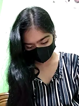 Snapshot of Arisha- chatting on 12, 1, 2025 Arisha- online show from 12, 1, 2025