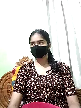 Snapshot of Arisha- chatting on 17, 1, 2025 Arisha- online show from 17, 1, 2025