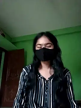 Snapshot of Arisha- chatting on 4, 2, 2025 Arisha- online show from 4, 2, 2025