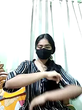 Snapshot of Arisha- chatting on 5, 2, 2025 Arisha- online show from 5, 2, 2025
