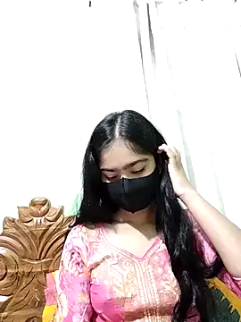Snapshot of Arisha- chatting on 6, 2, 2025 Arisha- online show from 6, 2, 2025