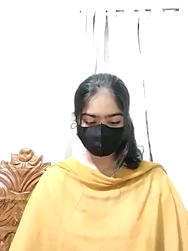 Snapshot of Arisha- chatting on 7, 2, 2025 Arisha- online show from 7, 2, 2025