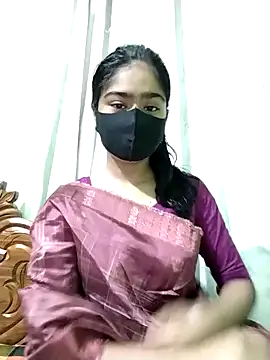 Snapshot of Arisha- chatting on 8, 2, 2025 Arisha- online show from 8, 2, 2025