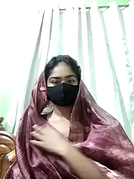 Snapshot of Arisha- chatting on 10, 2, 2025 Arisha- online show from 10, 2, 2025