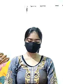 Snapshot of Arisha- chatting on 24, 2, 2025 Arisha- online show from 24, 2, 2025