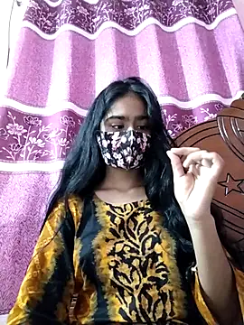 Snapshot of Arisha- chatting on 11, 10, 2025 Arisha- online show from 11, 10, 2025