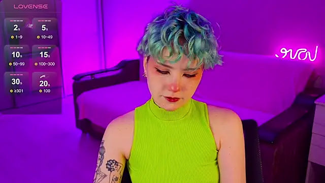 Snapshot of School_Love chatting on 15, 12, 2024 School Love online show from 15, 12, 2024