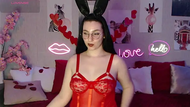 Fluffy Tiffy online show from 14, 2, 2025