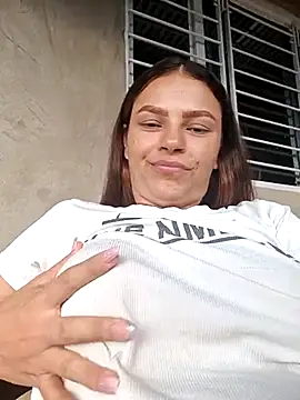 Snapshot of Mommy-Hot chatting on 14, 2, 2025 Mommy-Hot online show from 14, 2, 2025