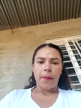 Snapshot of Mommy-Hot chatting on 21, 2, 2025 Mommy-Hot online show from 21, 2, 2025
