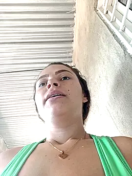Snapshot of Mommy-Hot chatting on 8, 3, 2025 Mommy-Hot online show from 8, 3, 2025