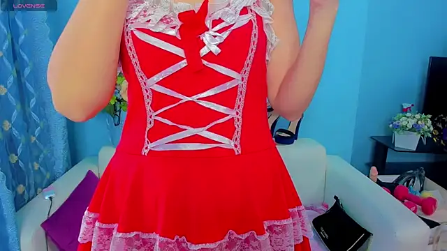 Snapshot of LindaaLu chatting on 8, 5, 2026 LindaaLu online show from 8, 5, 2026