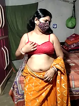 Snapshot of Mourani24 chatting on 13, 5, 2026 Mourani24 online show from 13, 5, 2026