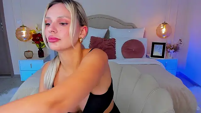 MissLoou online show from 30, 6, 2026